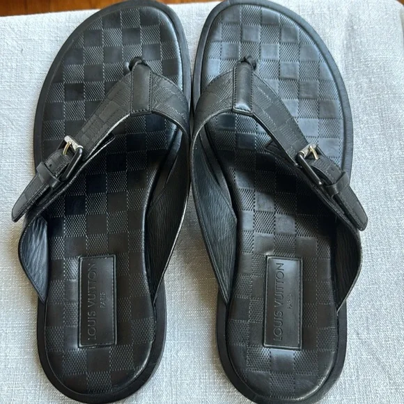Louis Vuitton | Shoes | Louis Vuitton Damier Flip Flops  display picture 1